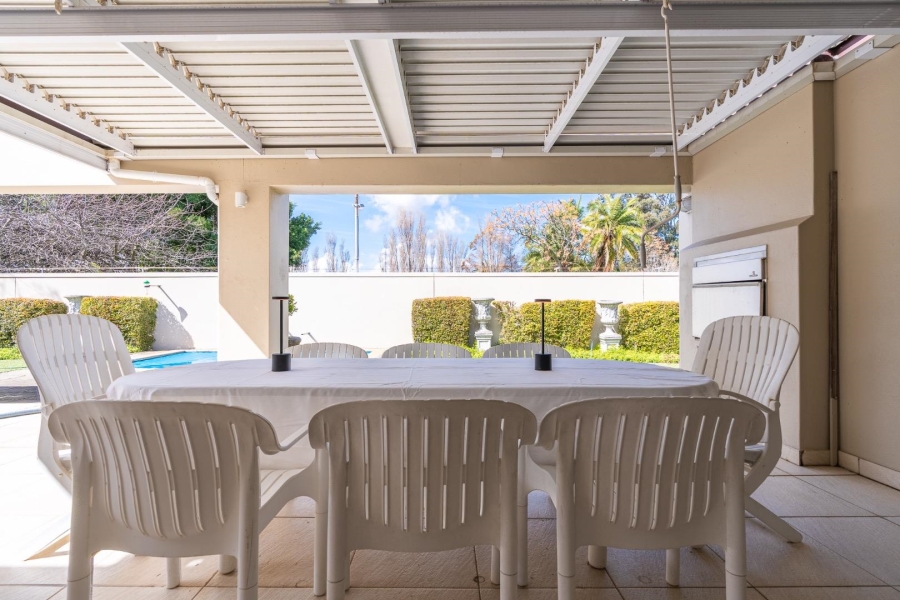 4 Bedroom Property for Sale in Kenilworth Western Cape